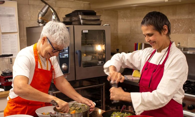 How to Find a Volunteer Job​ Near You: A 5-Step Guide